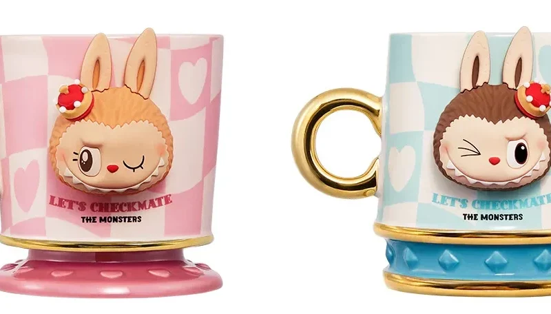 Mug Labubu Bleu et Rose – Let’s Checkmate Series